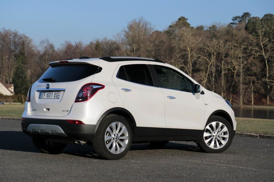  Opel Mokka X 2016 года  (фото 21 из 48)